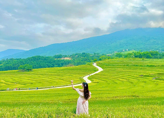 Tour 30.4  Mai Châu - Pù Luông - Thác Mây 2N1Đ